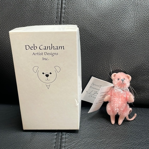 Signed and Numbered Deb Canham “Sugar” Mouse Figurine - Picture 1 of 11